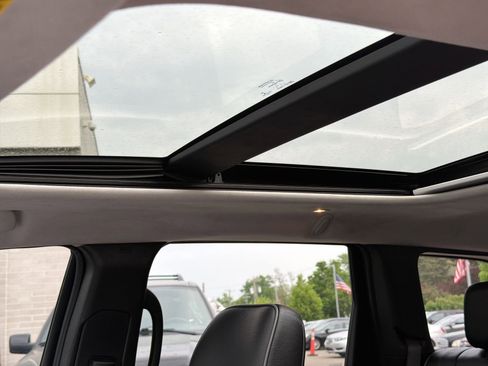 Used 2020 Jeep Grand Cherokee Summit AWD/4WD image 15