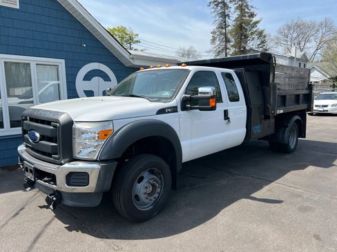 Used 2015 Ford F550 4x4 SuperCab Super Duty image 1