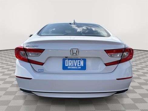 Used 2018 Honda Accord LX image 5
