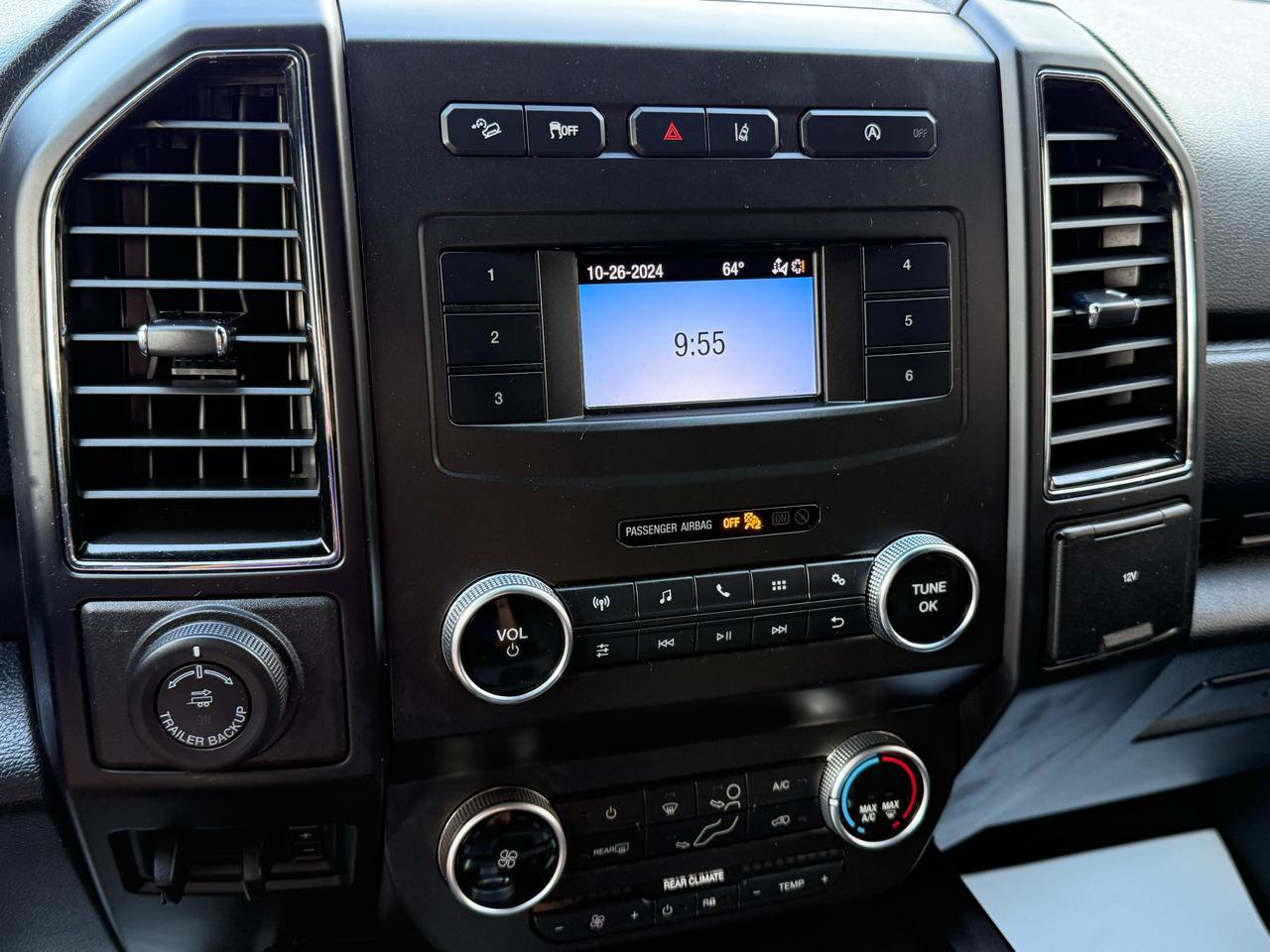 Used 2020 Ford Expedition XL AWD/4WD image 23