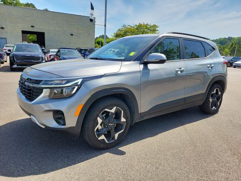 Used 2025 Kia Seltos S image 23