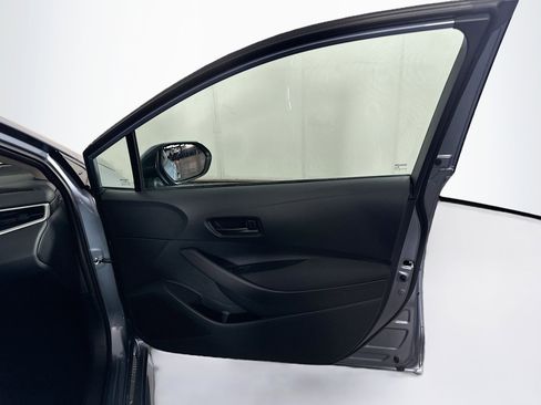 Used 2026 Toyota Corolla LE image 29
