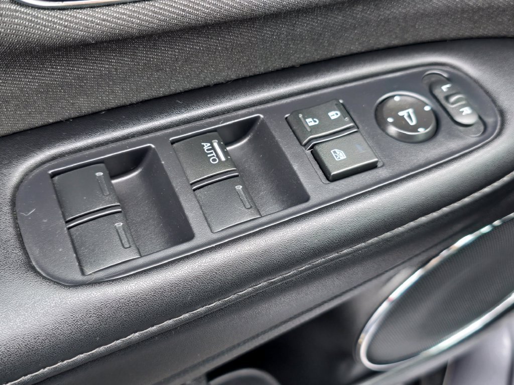 Used 2022 Honda HR-V EX image 20