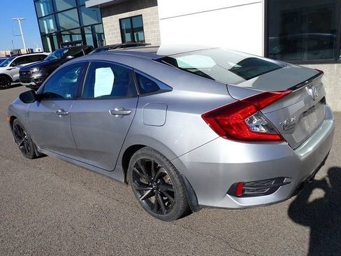Used 2021 Honda Civic Sport image 2