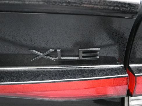 New 2026 Toyota Prius XLE image 39