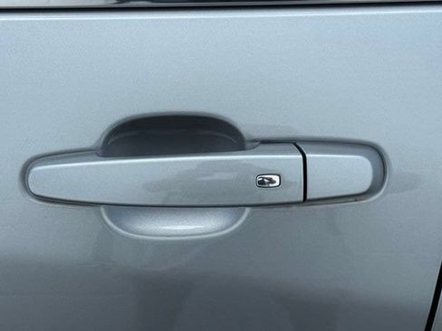 Certified 2024 Chevrolet Equinox LT FWD image 19