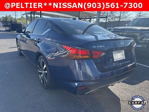 Certified 2022 Nissan Altima 2.5 SR image 5