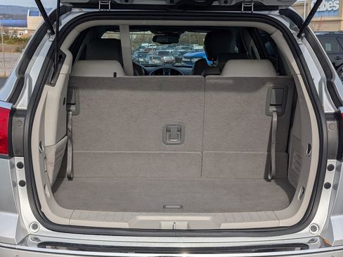 Used 2017 Buick Enclave Premium w/ Experience Buick Package image 9