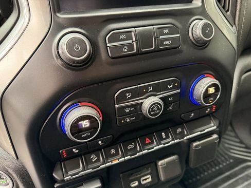 Used 2019 Chevrolet Silverado 1500 LT w/ All-Star Edition AWD/4WD image 21