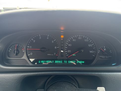 Used 1999 Cadillac Eldorado w/ Comfort/Convenience Pkg FWD image 21