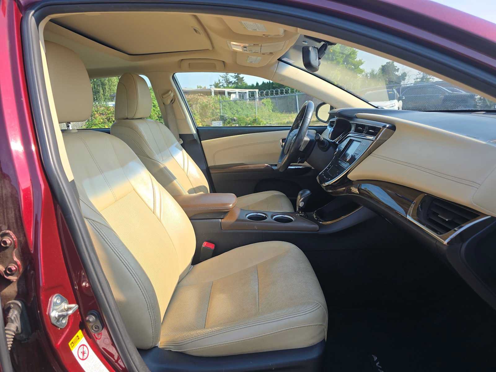 Used 2014 Toyota Avalon Limited FWD image 13