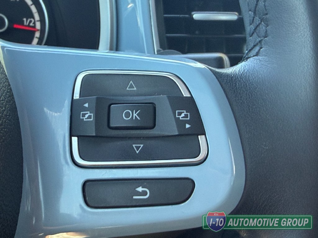 Used 2013 Volkswagen Beetle 2.5 FWD image 22