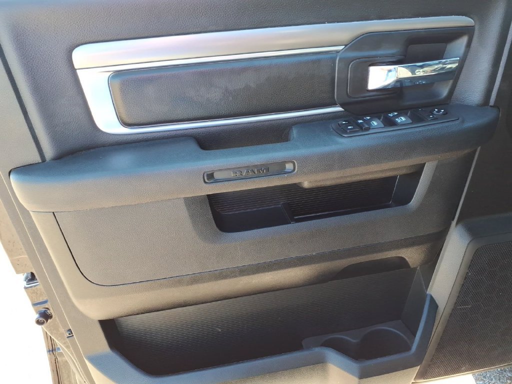 Used 2024 RAM 1500 Warlock RWD image 14