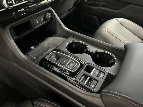 New 2026 Honda Pilot Touring image 17