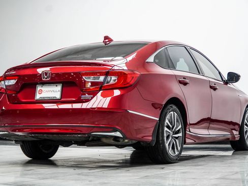 Used 2018 Honda Accord Touring image 13