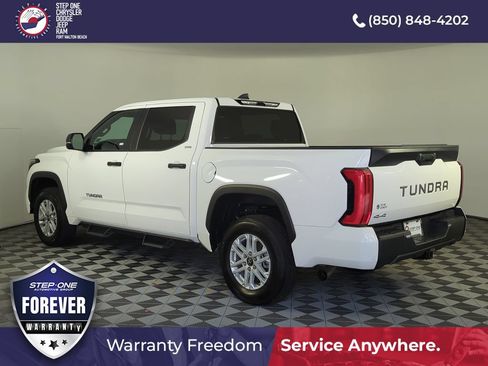 Used 2025 Toyota Tundra SR5 w/ SR5 Convenience Package AWD/4WD image 4