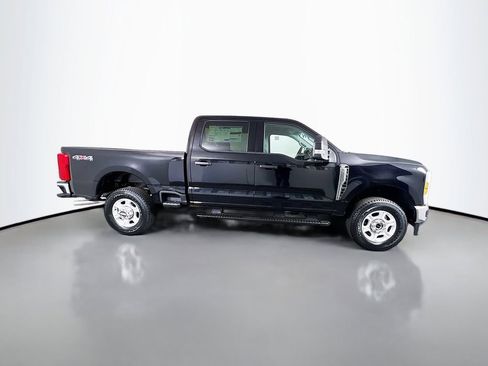 New 2026 Ford F250 XLT image 19