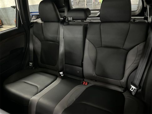 Used 2025 Subaru Forester Sport image 23