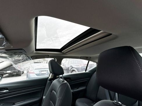 New 2025 Nissan Altima 2.5 SV w/ SV Special Edition Package image 24