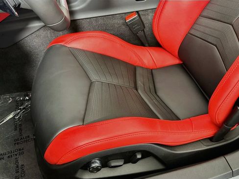 Used 2025 Chevrolet Corvette Z06 w/ Stealth Interior Trim Package RWD image 21