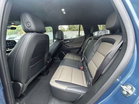 New 2026 Chevrolet Equinox LT w/ Convenience Package II FWD image 14
