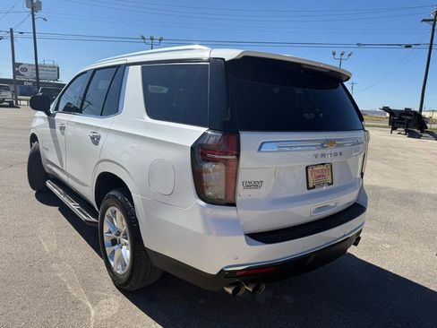 Used 2021 Chevrolet Tahoe Premier image 3