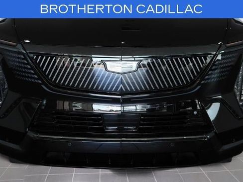 Certified 2025 Cadillac Escalade IQ Sport 2 AWD/4WD image 15
