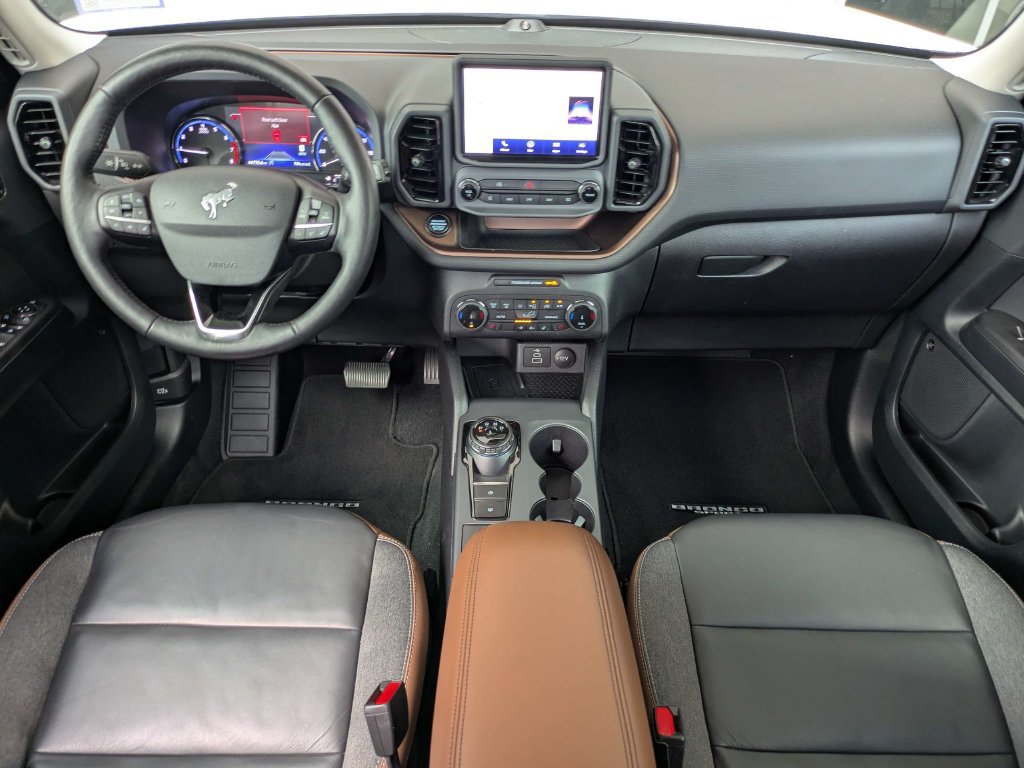 Used 2023 Ford Bronco Sport Outer Banks w/ Tech Package AWD/4WD image 15