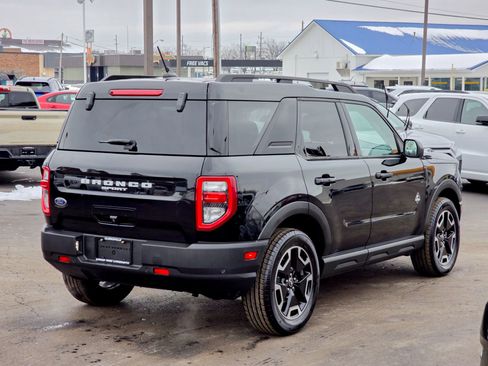 Used 2021 Ford Bronco Sport Outer Banks w/ Outer Banks Package (96D) image 24