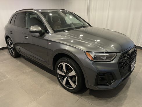Used 2022 Audi Q5 2.0T Premium Plus AWD/4WD image 3