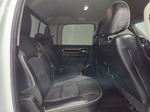 Used 2023 RAM 2500 Laramie AWD/4WD image 17
