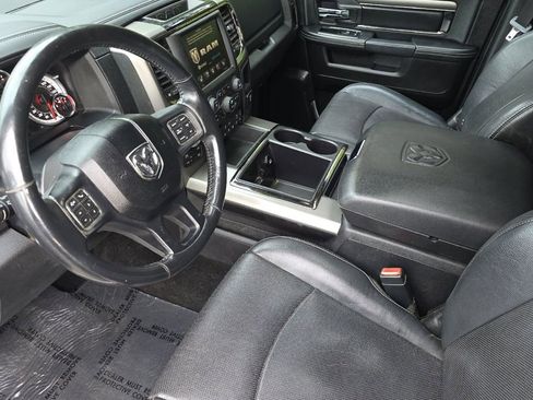 Used 2014 RAM 1500 Sport w/ Sport Premium Group image 9