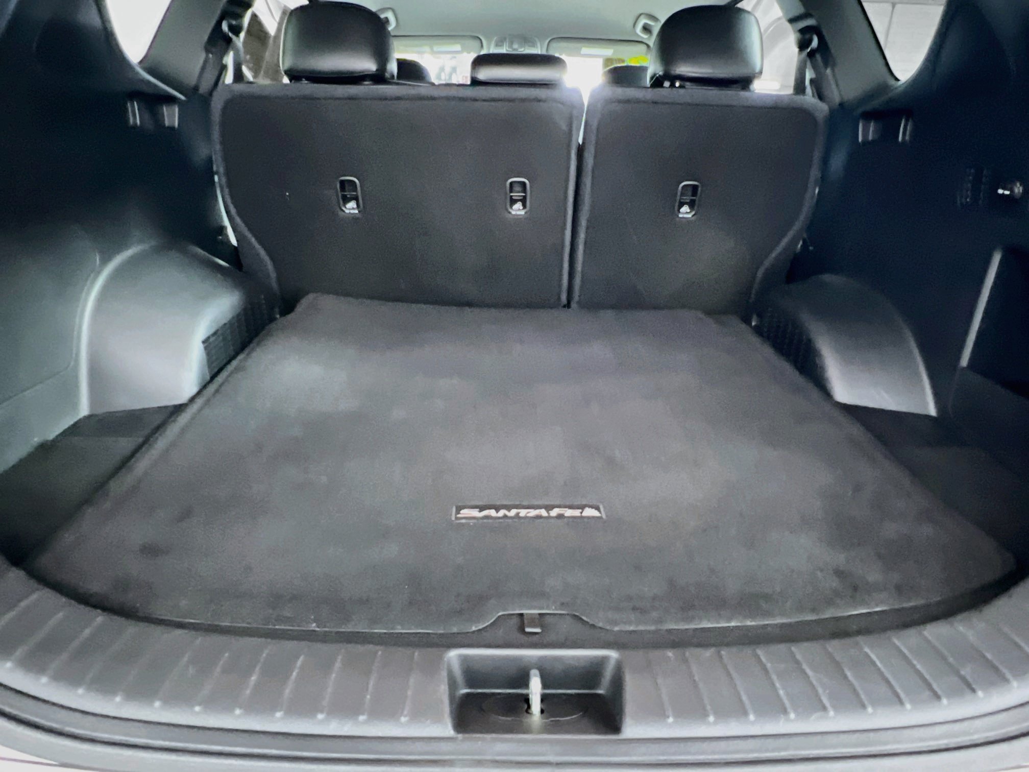 Used 2020 Hyundai Santa Fe SE w/ Cargo Package FWD image 33
