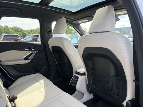 Used 2023 BMW X1 xDrive28i w/ Convenience Package image 17