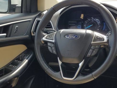 Certified 2024 Ford Edge SEL w/ Convenience Package AWD/4WD image 33