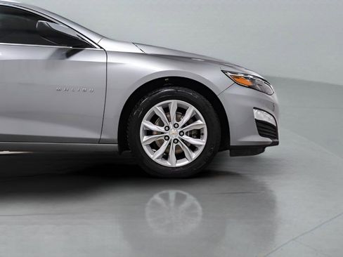 Used 2025 Chevrolet Malibu LT image 7