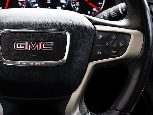 Used 2019 GMC Acadia Denali w/ Technology Package image 11
