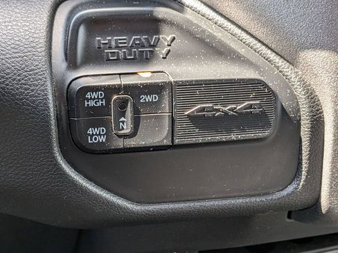 Used 2022 RAM 5500 Tradesman w/ Chrome Appearance Group AWD/4WD image 19