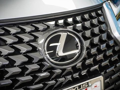 Used 2025 Lexus UX 300h FWD image 28