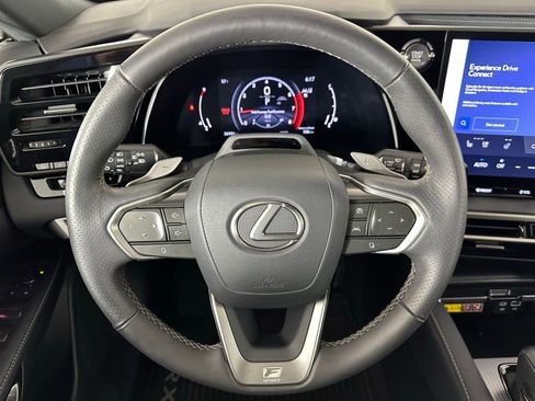 Used 2023 Lexus RX 350 F Sport image 9