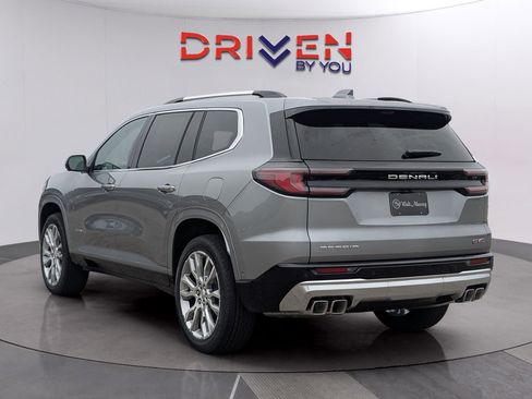 New 2026 GMC Acadia Denali w/ Super Cruise Package FWD image 3