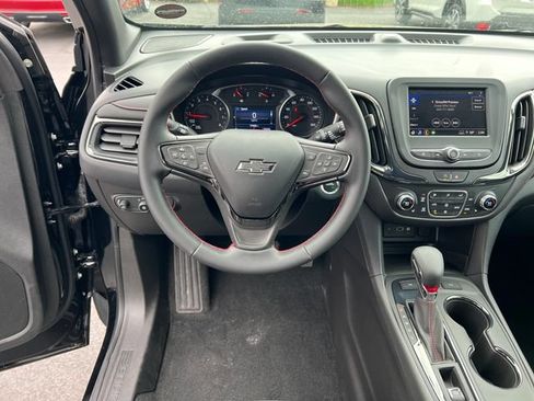 Certified 2023 Chevrolet Equinox RS AWD/4WD image 16