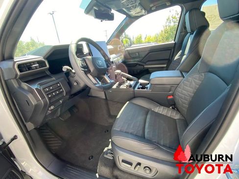 New 2026 Toyota 4Runner TRD Off-Road Premium w/ Tow Technology Package AWD/4WD image 30