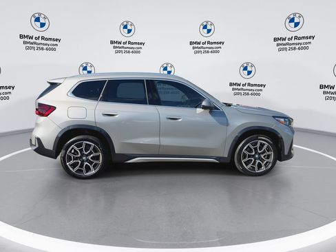 Used 2026 BMW X1 xDrive28i w/ Technology Package AWD/4WD image 9