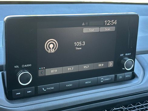 Used 2025 Honda Accord SE image 23