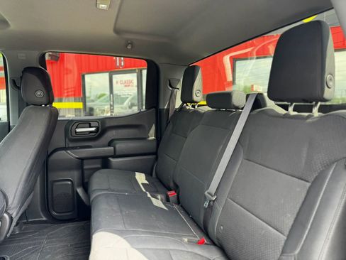 Used 2020 Chevrolet Silverado 1500 Custom w/ Custom Value Package RWD image 23