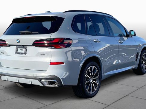 Used 2025 BMW X5 xDrive40i image 12
