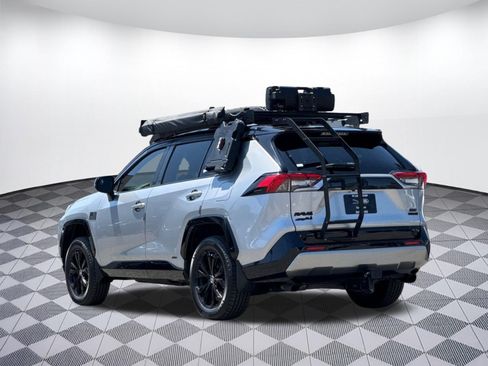 Used 2022 Toyota RAV4 XSE AWD/4WD image 3