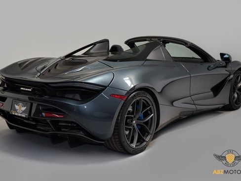 Used 2020 McLaren 720S Spider image 7