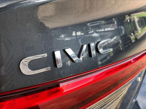 Used 2023 Honda Civic Touring image 31